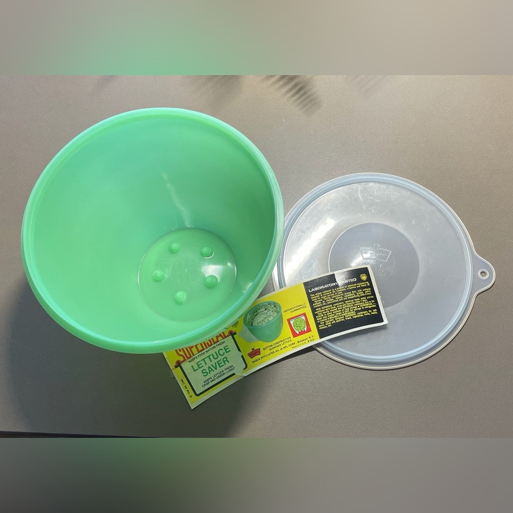 Donated - Eagle Super Seal Lettuce Saver